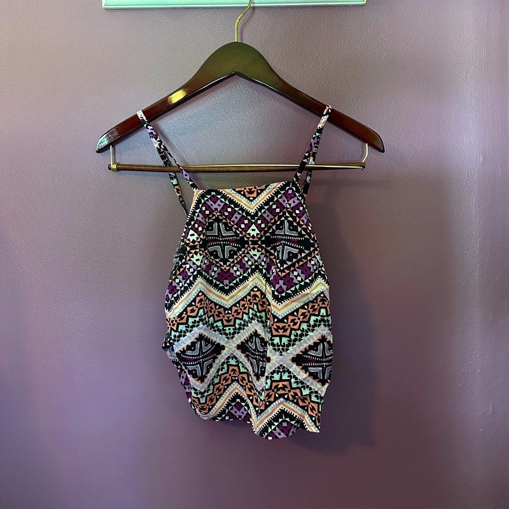 Express Flowy Tie-back Crop Top